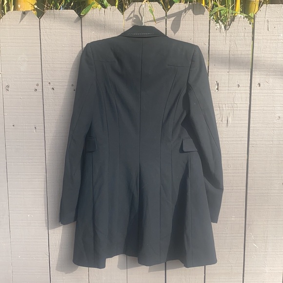 All saints hand finished. Elegant and classy - Picture 5 of 6